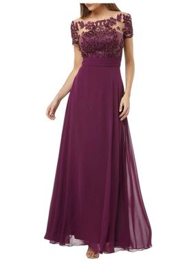 JS COLLECTIONS Purple Floral Embroidered Mesh Illusion Formal Gown Size 4